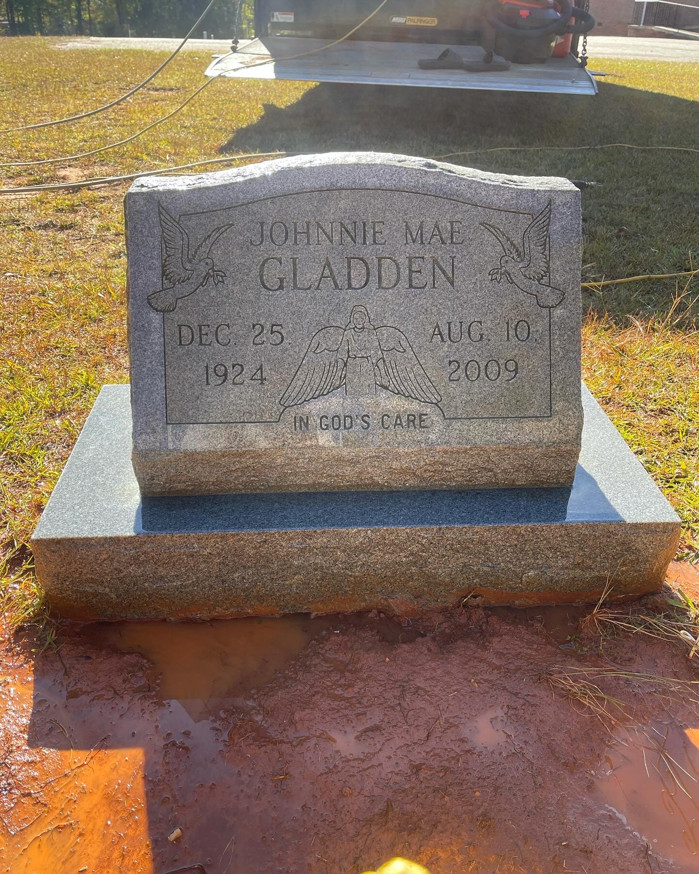 Tombstone and Monument Cleaning